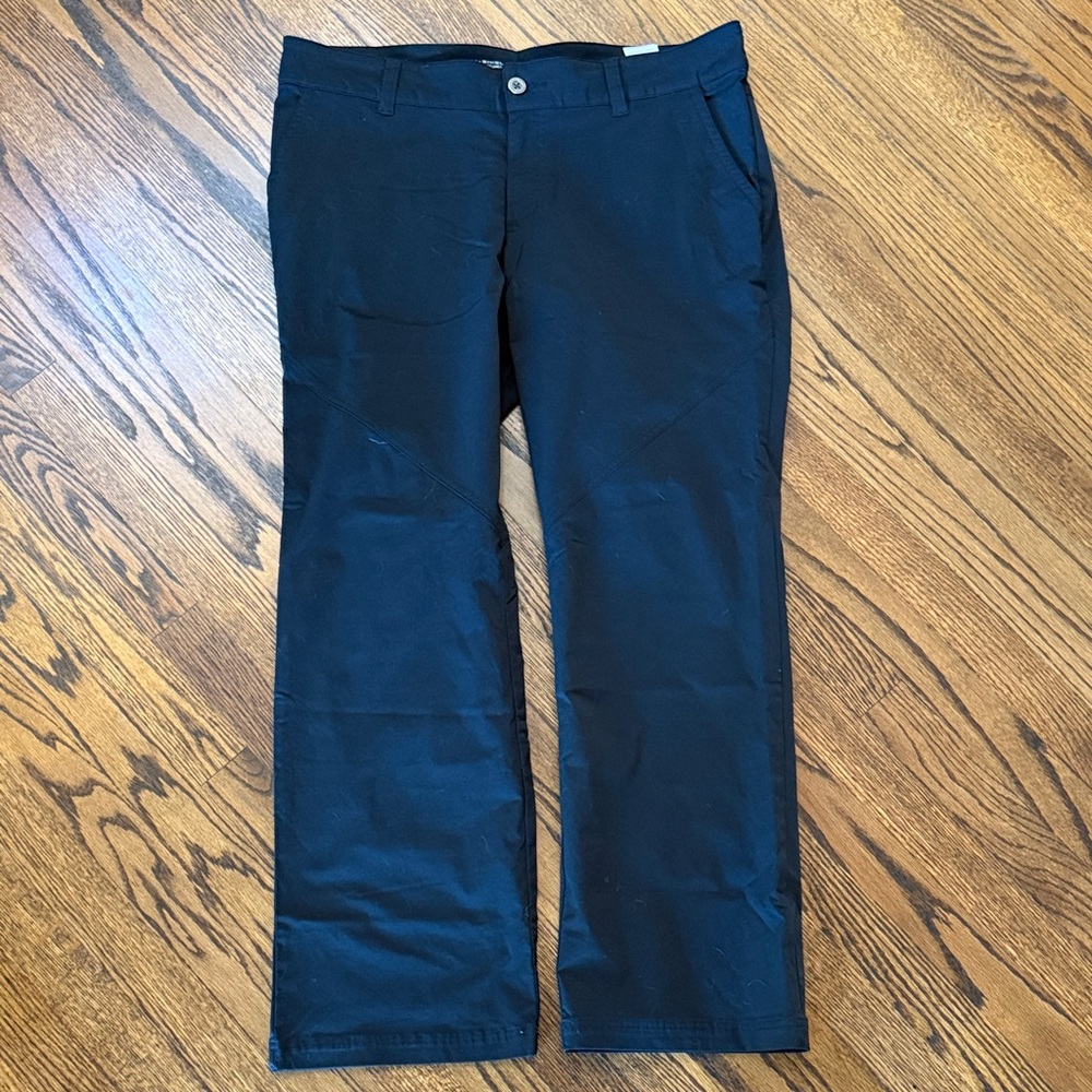 B17 Columbia Sportswear Company Elegant Black Women's 16 Track Pants